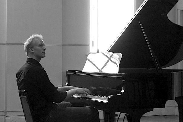 Julian Bradley Piano
